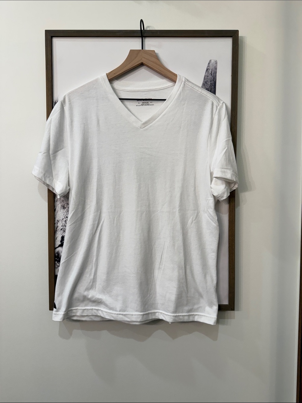 UNTUCKit V-Neck Short Sleeve Shirt